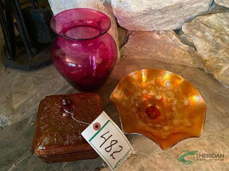 Collectible glassware image