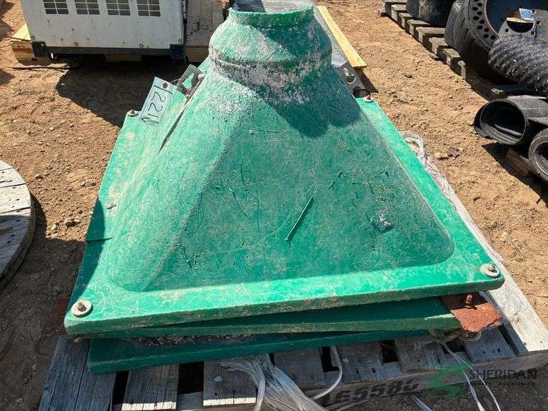 Concrete Funnel Chutes image