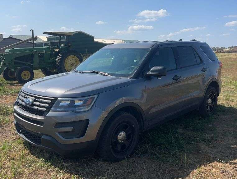 2019 Ford Explorer, K, row:1 image