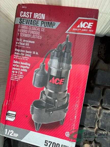 Sewage pump image