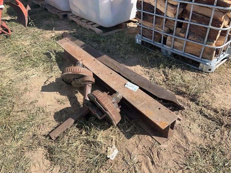 Misc. steel & trailer hubs, row:6 image