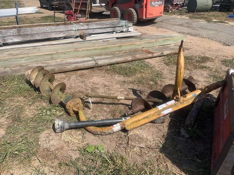 Wood post hole digger with (2) drills, row:6 image
