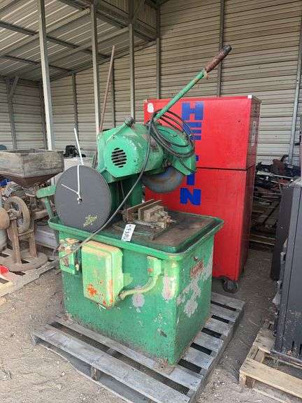 Steel cut off saw, bldg:green image