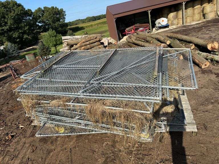 (37) Chain Link Panels image