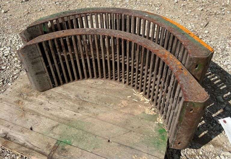 Round Bar Concave for John Deere 5670 image