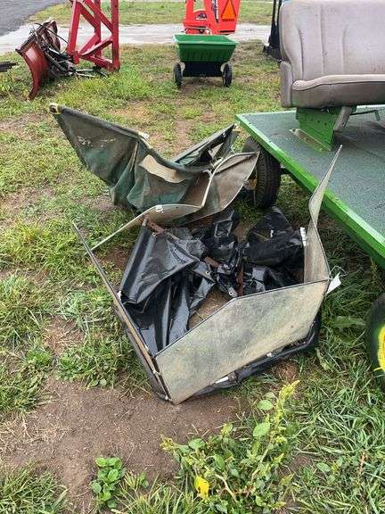 (2) heat housers, row:8 image