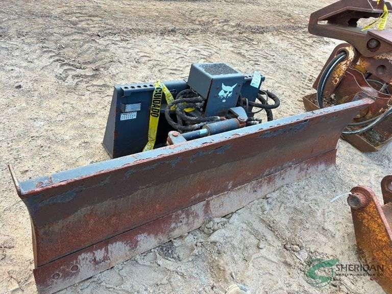 Bobcat Dozer Blade image