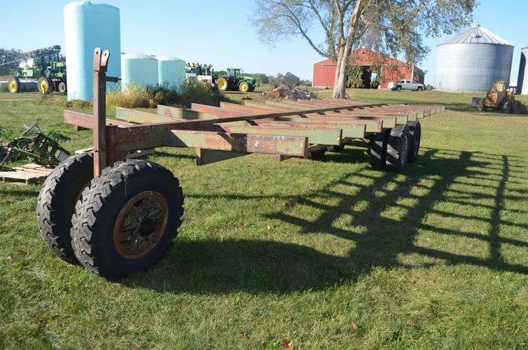 Round Bale Wagon image