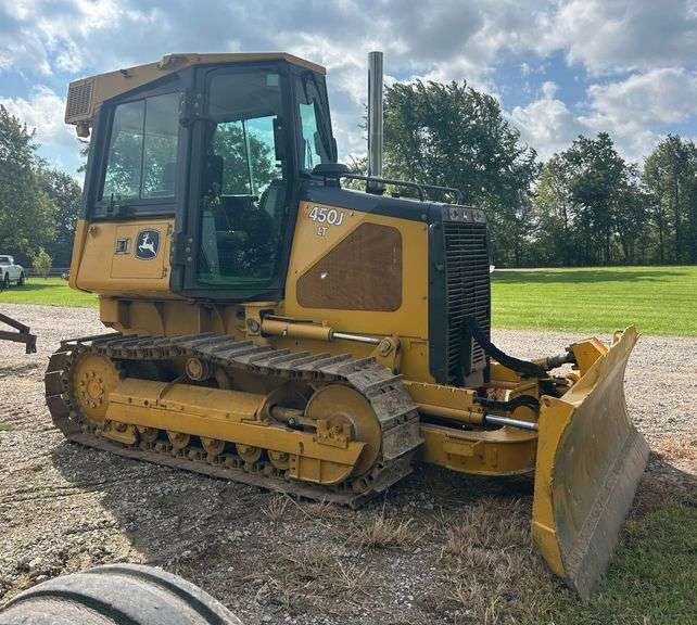 2006 John Deere 450J LT Dozer image