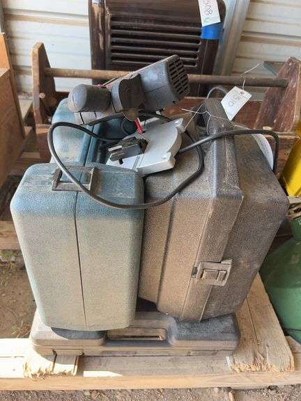 Wood working tools, bldg:green image