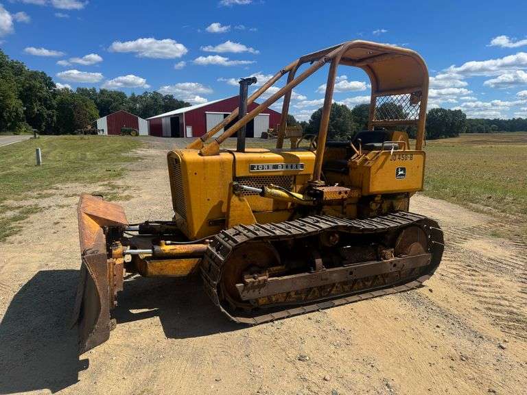 John Deere J450-B Dozer, rebuilt engine, new pins, sprockets and rollers image