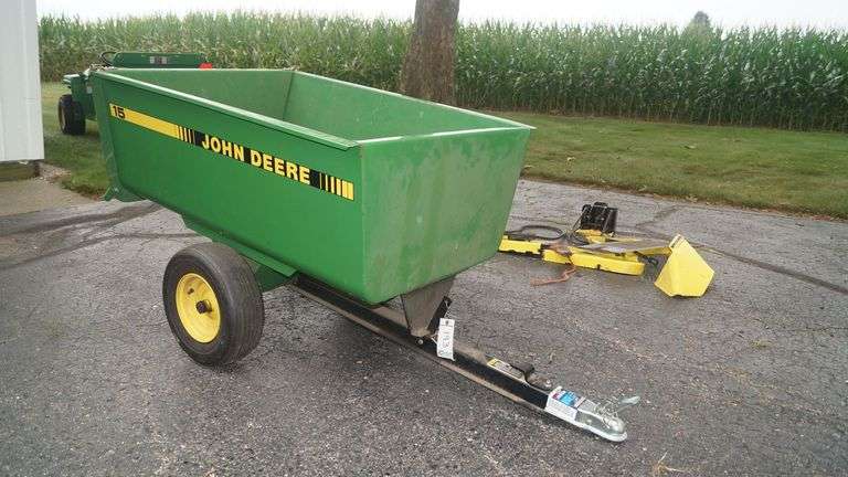 John Deere #15 Yard Cart image