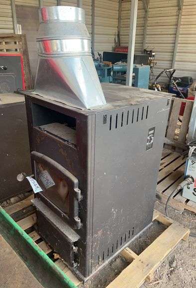 Drolet pellet stove, M, bldg:Green image