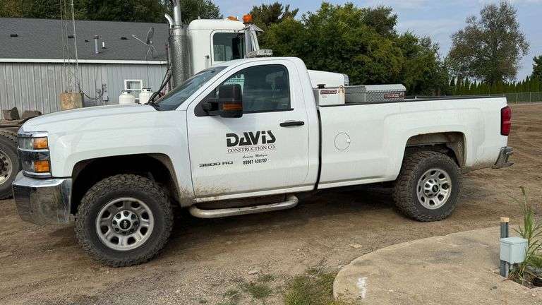 2015 Chevy Silverado 3500HD image