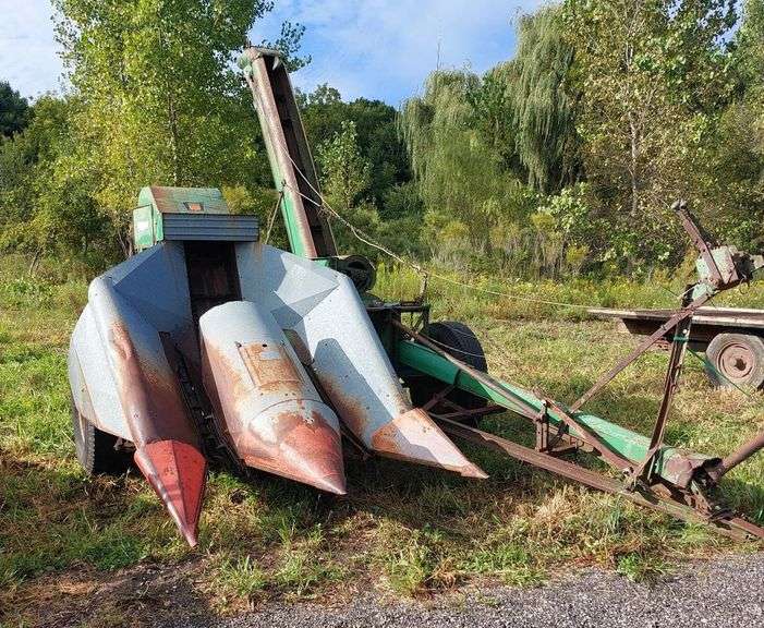 Oliver 73-H 2 Row Corn Picker image