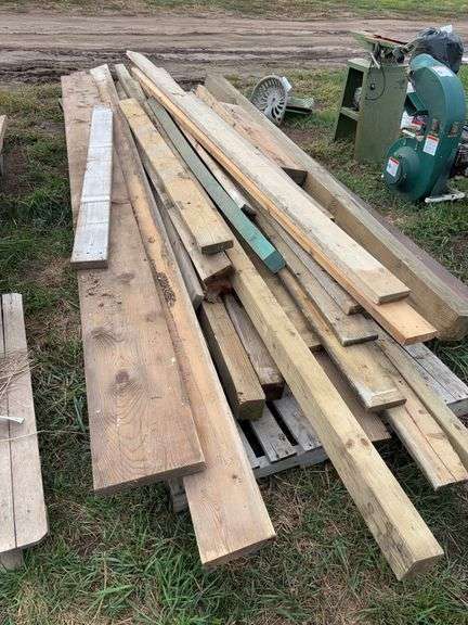 4 x 4 x 16 & 2 x 10 x 12 misc. wood, row:7 image