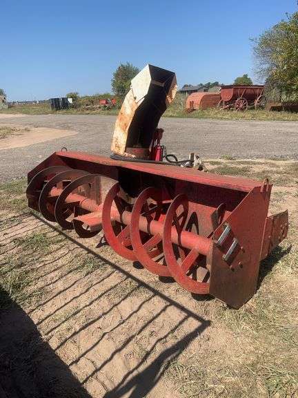 7 1/2' 3 pt. snow blower with hydraulic chute, row:5 image