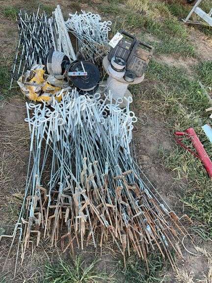 MIsc. fencing lot, row:7 image