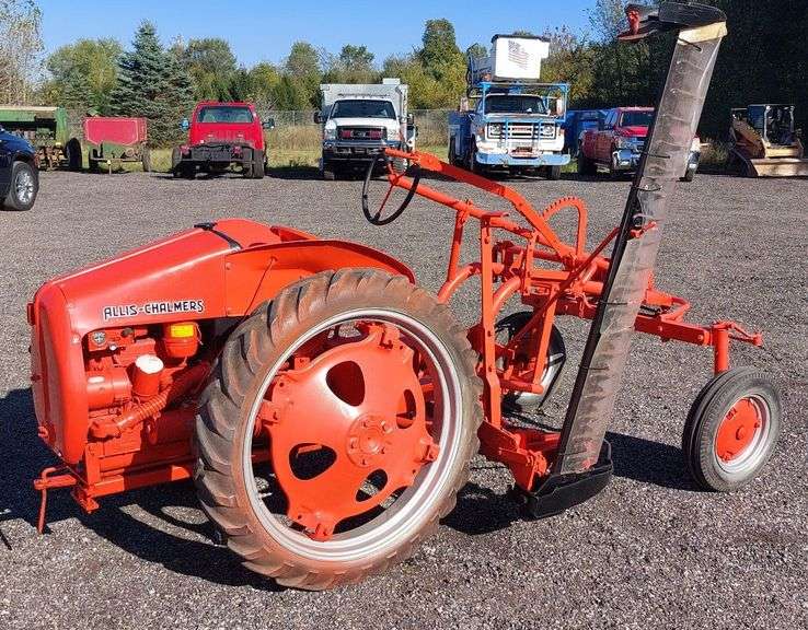 1948 Allis Chalmers G w/ 5ft. Sickle Bar Mower image