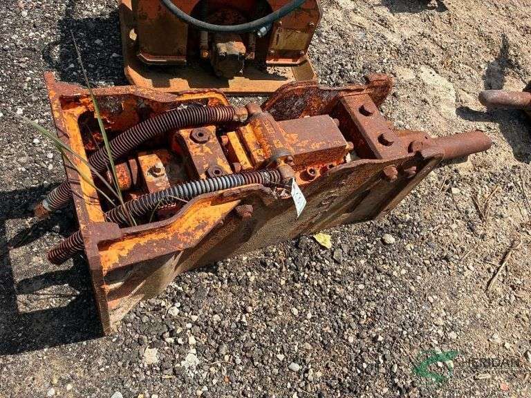 Concrete Breaker image