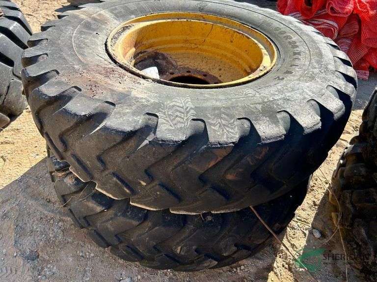 (2) Tires on Rims image