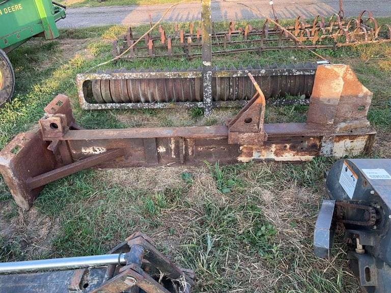 Skid steer log splitter, row:3 image