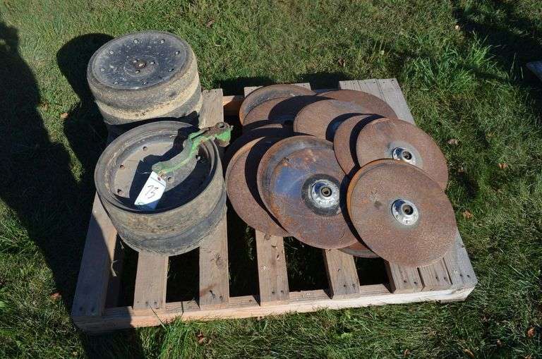 Used Planter Wheels and Discs image