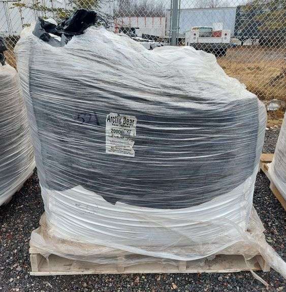 Arctic Bear Ice Melt image