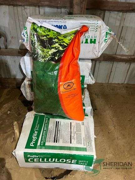 Hydroseed mulch and grass seed image