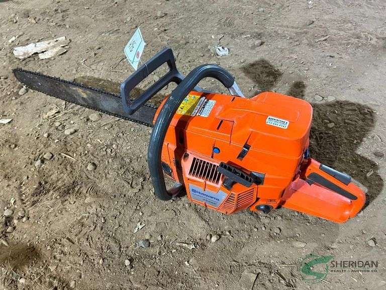 Husqvarna chain saw image