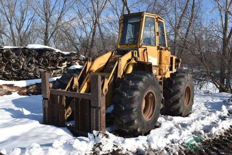 CAT 930 Pay Loader with forks showing 13801 hours image