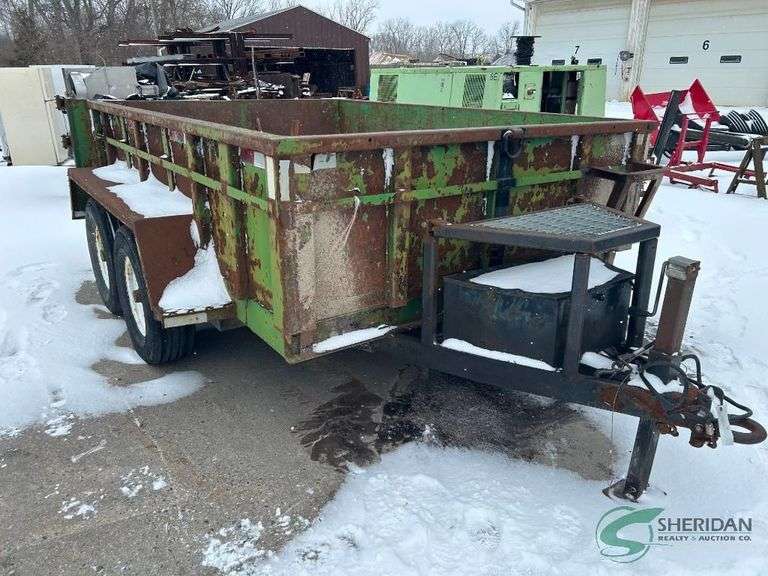 10ft Dump trailer image