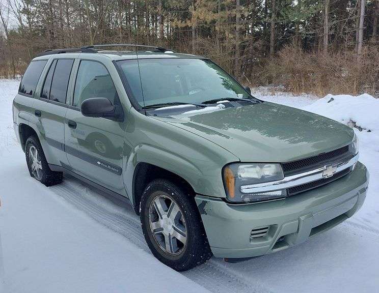 2004  CHEVROLET  Trailblazer image