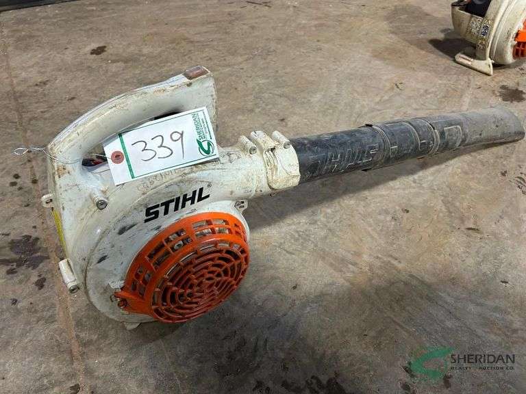 Stihl hand held blower image