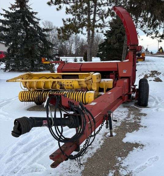 New Holland FP230 Chopper image