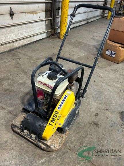 Plate compactor image