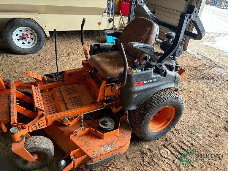 Scag Tiger Cat 52" Mowing Deck showing 1615 hours image