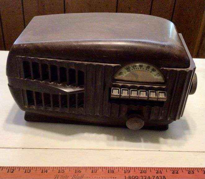 Vintage Wards Airline Radio