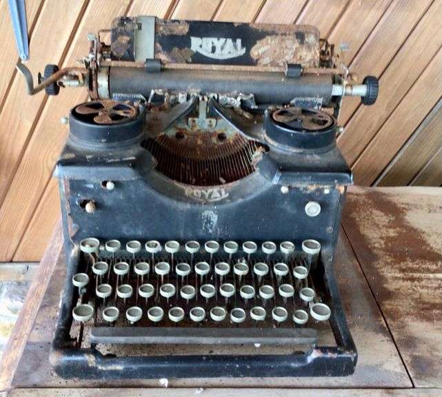 Royal Typewriter