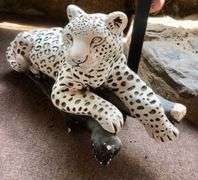 Leopard  Statue