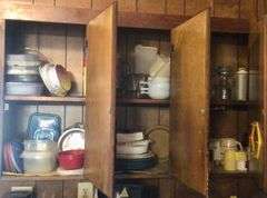 Contents of Kitchen Cabinet