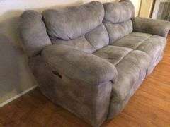 7ft Sofa - Very Heavy ! Bring Your Own Loaders! Not Electric, Cord Has Been Cut