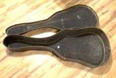 Maestro SA41BKCH Guitar and Case