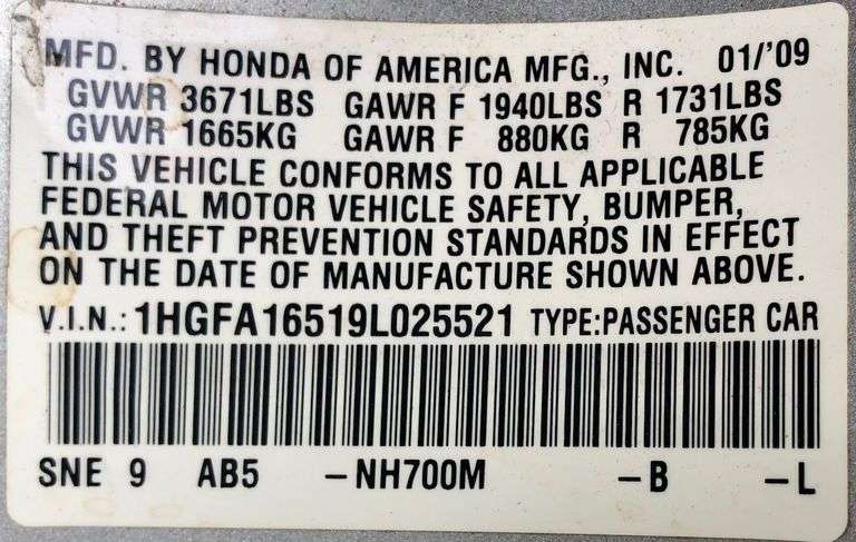 2009 Honda Civic - rebuilt salvage * has key * check engine light on * runs/drives * good blue title
