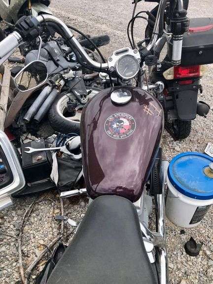 2005 Harley Davidson Sportster - wrecked, I have the key, storage lien