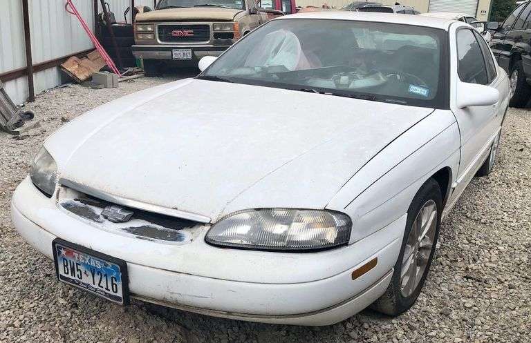 1995 Chevy Monte Carlo - abandoned on private property * no key * storage lien