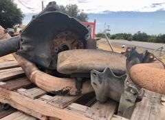 2006 Isuzu NPR - good blue title * transmission bolts fell out, transmission twisted and broke the case & also messed up the motor * Has the 6.0L gas motor from Chevy
