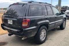 2004 Jeep Cherokee - good blue title * i have the key * broke down on the side of the road