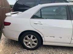 2005 Honda Accord - wrecked in front end * i have the key * motor still runs and sounds good * leather interior * good blue title