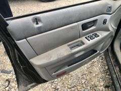 2003 Ford Taurus - good blue title